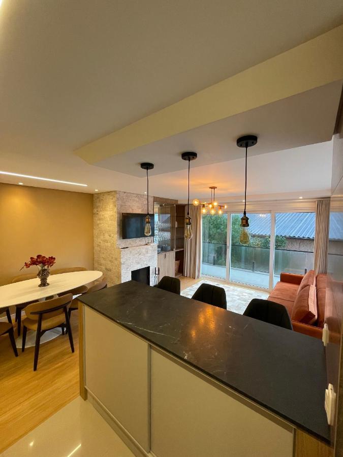 Apartamento Espetacular, 2 Suites, A 30M Da Rua Coberta Грамаду Екстер'єр фото