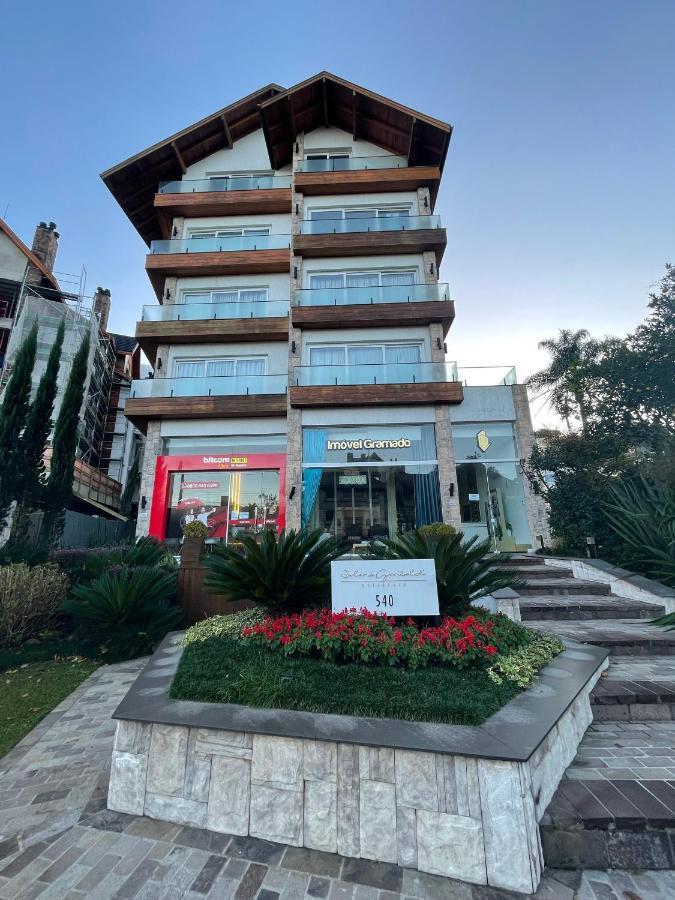 Apartamento Espetacular, 2 Suites, A 30M Da Rua Coberta Грамаду Екстер'єр фото
