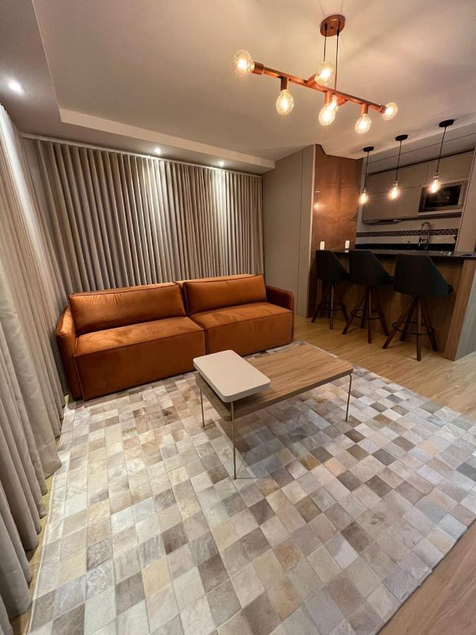 Apartamento Espetacular, 2 Suites, A 30M Da Rua Coberta Грамаду Екстер'єр фото